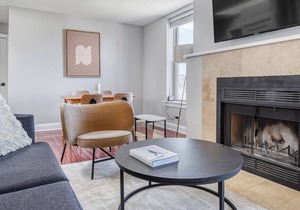Modern Lakeview 2BR w/ Patio, W/D, walk to Wrigley Field, by Blueground
