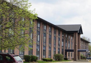 Motel 6-Elk Grove Village, IL - O'Hare