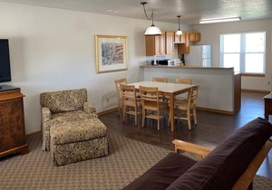 Nauvoo Vacation Condos and Villas
