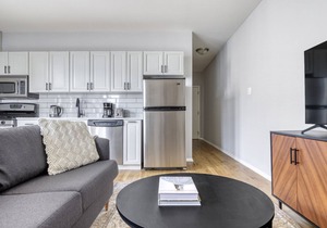 Premium Lakeview 2BR w/Patio, W/D, walk to Wrigley Field, by Blueground