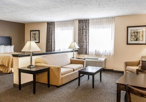 Quality Inn & Suites - Mattoon