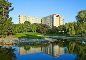 Sheraton Suites Chicago Elk Grove