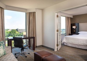 Sheraton Suites Chicago Elk Grove