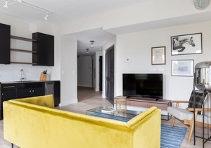 Sonder | The Bel | Bright 1BR + Rooftop
