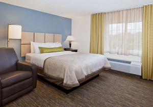 Sonesta Simply Suites Chicago Libertyville