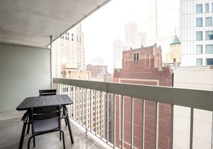 Spacious Gold Coast 1BR, w/W/D, Gym nr Magnificent Mile by Blueground