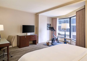 The Westin Chicago River North