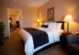 Town & Country Inn and Suites