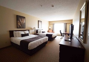 Town & Country Inn and Suites