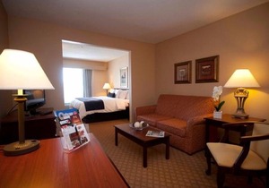Town & Country Inn and Suites