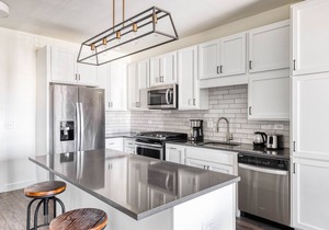 Upscale Elmhurst 1BR w/Lounge, Pool & Gym nr Metra, by Blueground