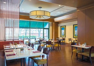 3-Star Hotel ∙ Chicago Marriott at Medical District/UIC