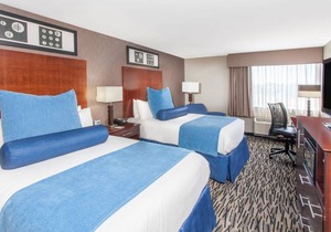 Wyndham Garden Elk Grove Village/O'Hare