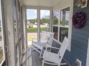 Adventure Inn | Ottawa