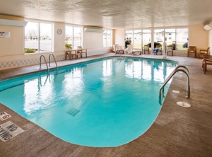 Airport Inn | Quad Cities