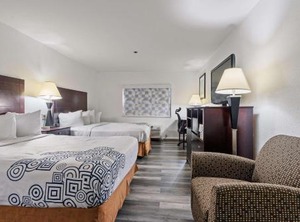Naperville Inn | Westmont