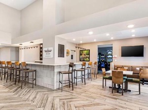 Bourbonnais Hotel | Bourbonnais