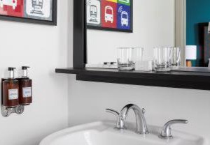 City Suites Hotel | Lakeview