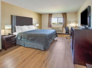 Days Inn | Le Roy