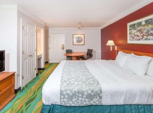 Naperville Inn | Arlington Heights
