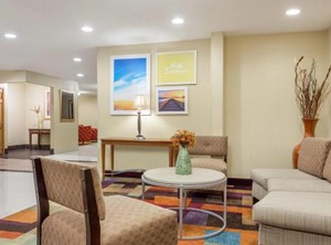Days Inn | Bloomington