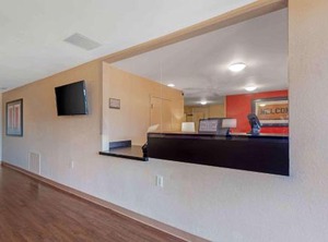 Stay America Suites Rockford State Street | Rockford