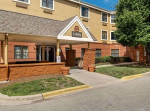 Wells Apartments St Chicago | Gurnee