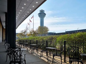 Wells Apartments St Chicago | O'Hare