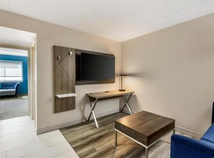 Wells Apartments St Chicago | Downers Grove