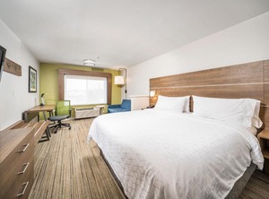 Wells Apartments St Chicago | Vernon Hills