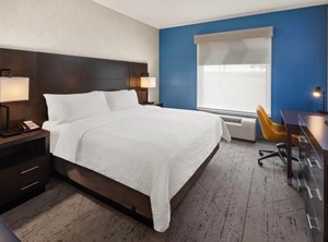 Holiday Inn Express Moline Quad Cities Ihg Hotel | Quad Cities