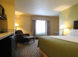 Naperville Inn | Libertyville