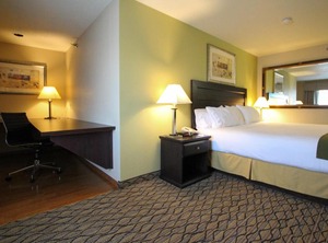 Naperville Inn | Libertyville