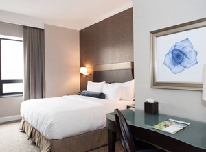 Banque Hotel | Homewood