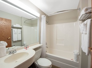 Microtel Inn | Springfield