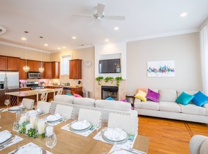 Wells Apartments St Chicago | Ukrainian Village