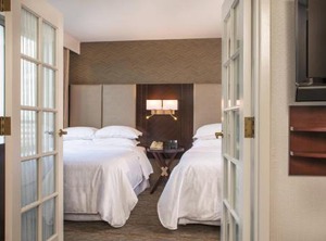 Wells Apartments St Chicago | Elk Grove Village
