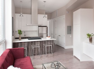 Sonder Cros | River North
