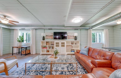 Warrenville House | 148 m² House ∙ 2 bedrooms ∙ 8 guests