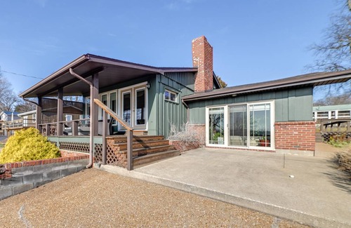 Cave-in-Rock House | 157 m² House ∙ 2 bedrooms ∙ 4 guests