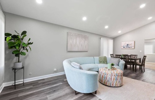 St. Charles House | 159 m² House ∙ 3 bedrooms ∙ 6 guests