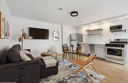 Ottawa House | 163 m² House ∙ 4 bedrooms ∙ 12 guests