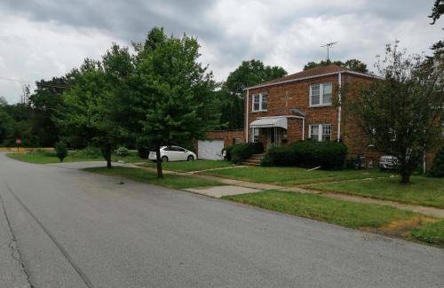 Chicago Heights Bed & Breakfast | 17 m² Bed and breakfast ∙ 2 guests