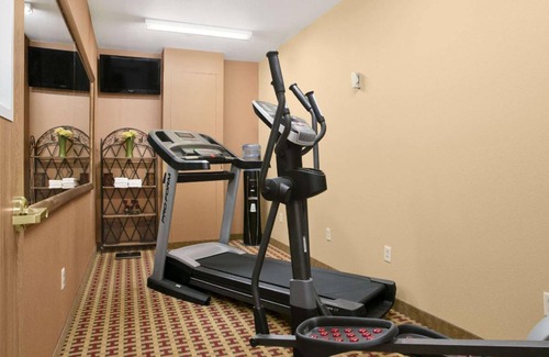 South Jacksonville Hotel | 19 m² Hotel ∙ 127 guests