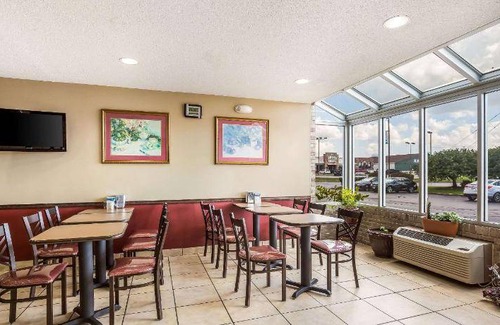 Fairview Heights Hotel | 21 m² Hotel ∙ 127 guests
