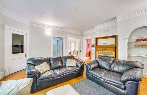 Champaign House | 228 m² House ∙ 5 bedrooms ∙ 10 guests