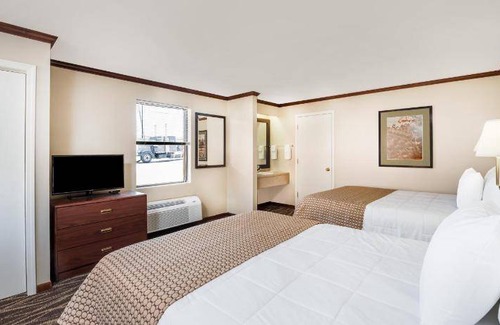 Jacksonville Hotel | 23 m² Motel ∙ 127 guests