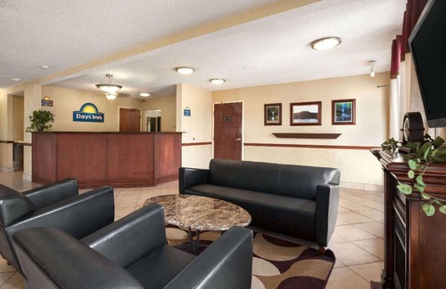 Oglesby Hotel | 27 m² Hotel ∙ 127 guests