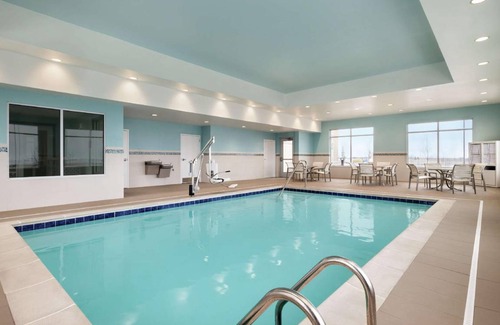 Champaign Hotel | 28 m² Hotel ∙ 127 guests