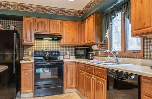 The Galena Territory House | 3+ Bedroom, 3 bath house in The Galena Territory.